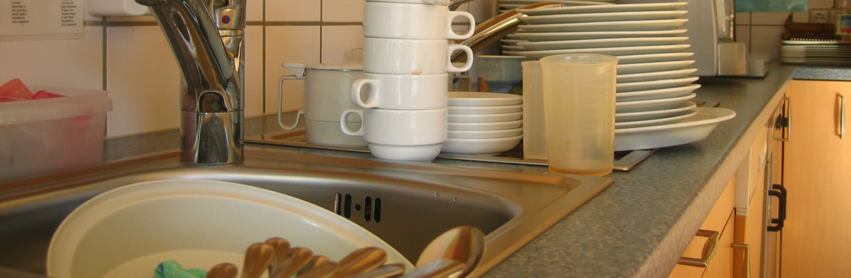 Affordable House cleaning in San Francisco and East Bay SF, starting at the low price of $80. Low price house cleaning East Bay SF, house cleaning services that you can trust and rely on - Book Online Today!